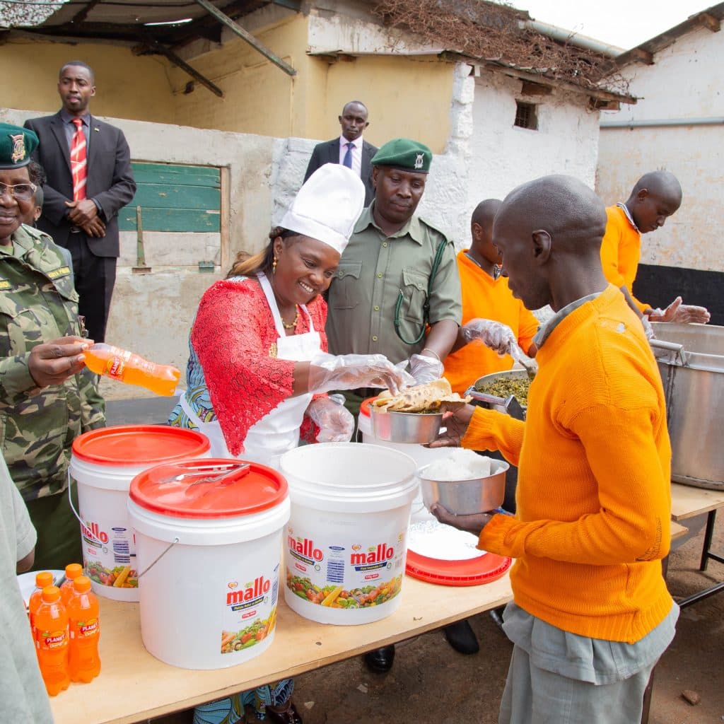 Pastor Dorcas visists convicts at Kiambu GK Prison
