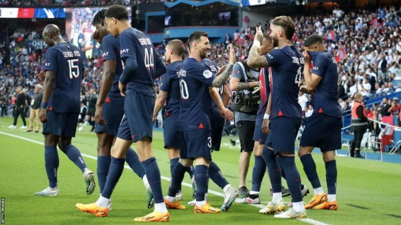 Messi and Ramos sign off with PSG defeat