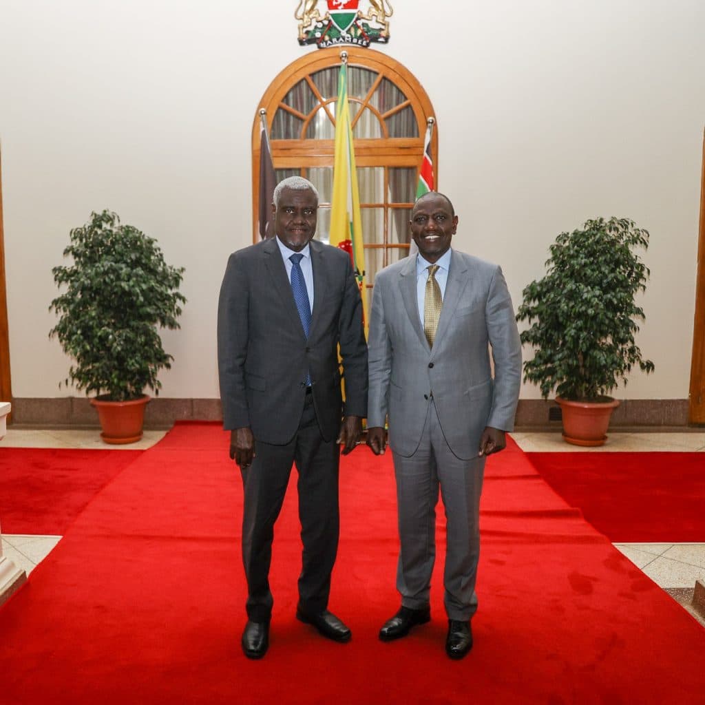 Ruto meets Moussa Faki, agree to work together in reforming AU