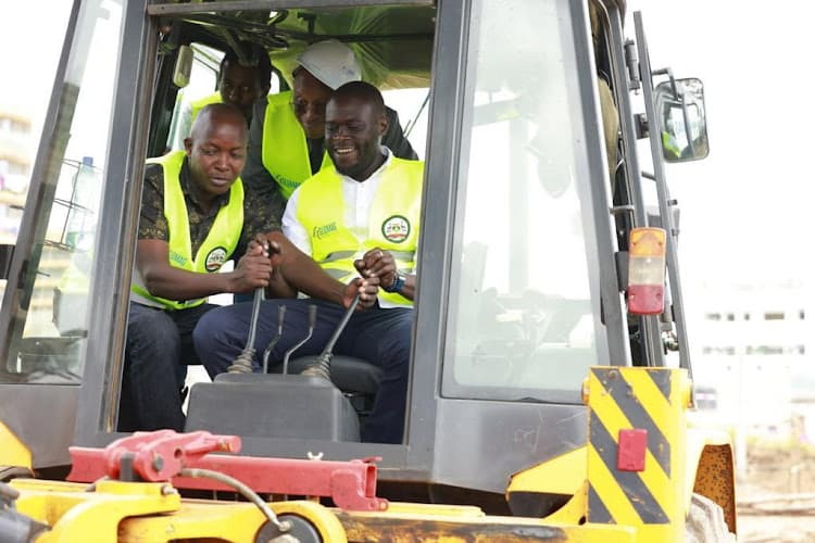 Sakaja unveils school feeding program to benefit at least 250,000 learners