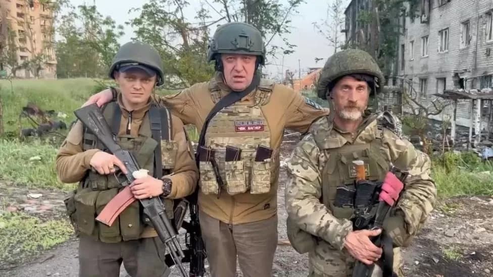 Wagner chief’s 24 hours of chaos in Russia