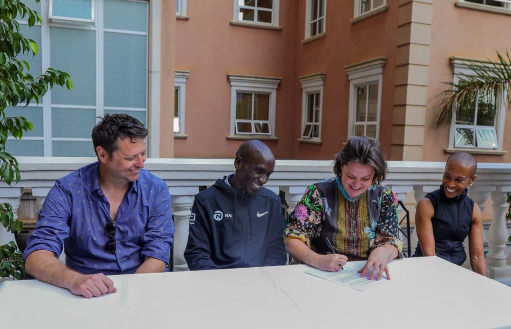 Kipchoge signs with Mozilla as Africa Mradi Ambassador
