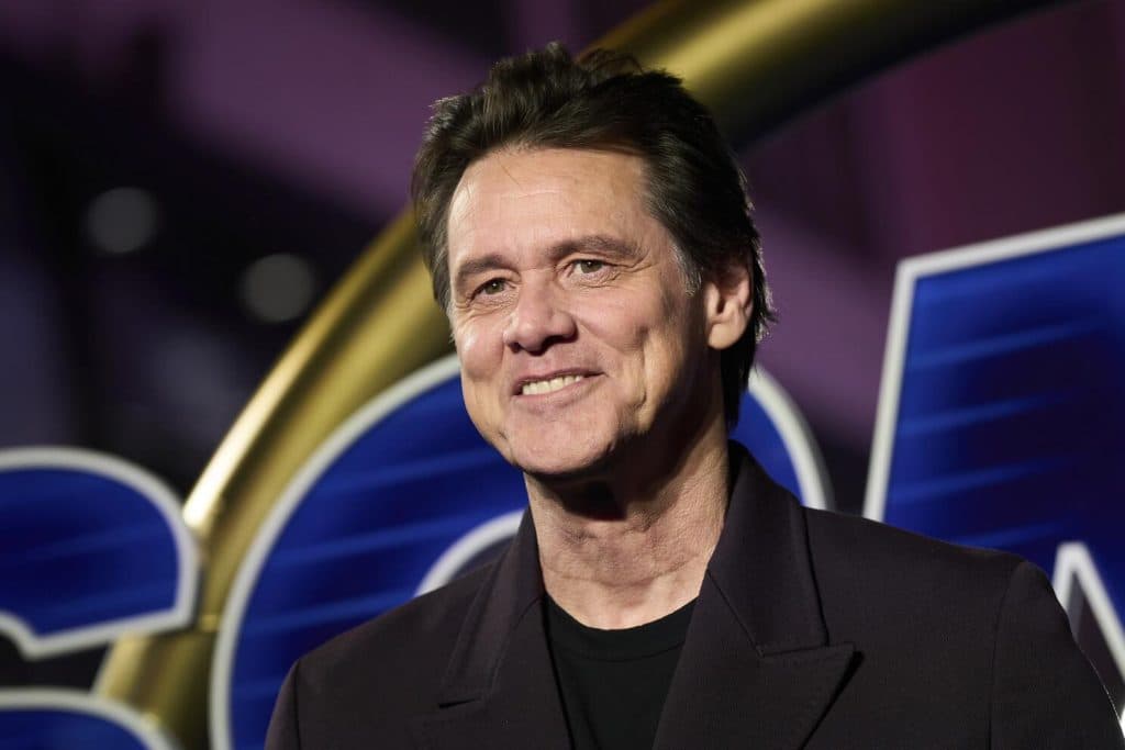 Comedy genius Carrey honoured at France’s Cesar Awards