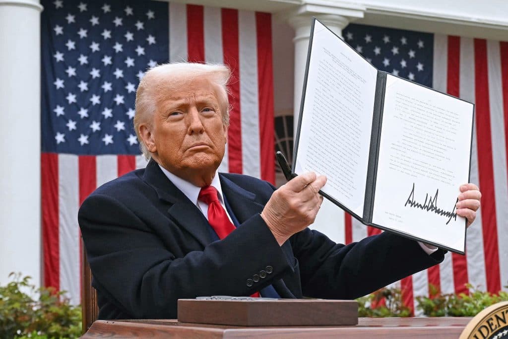 Trump tells US negotiators ‘not to rush’ into deal with Iran
