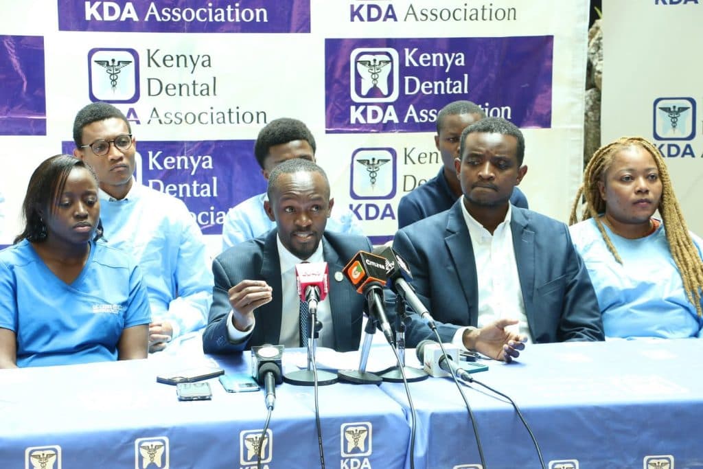 Dental association warns unregulated health courses threaten patient safety