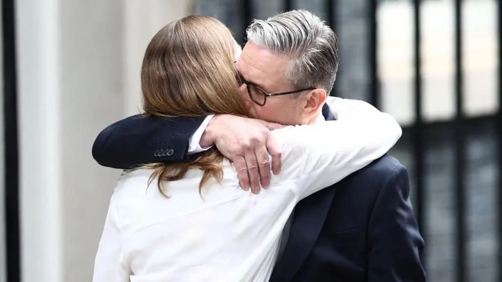 UK Prime Minister Keir Starmer resigns